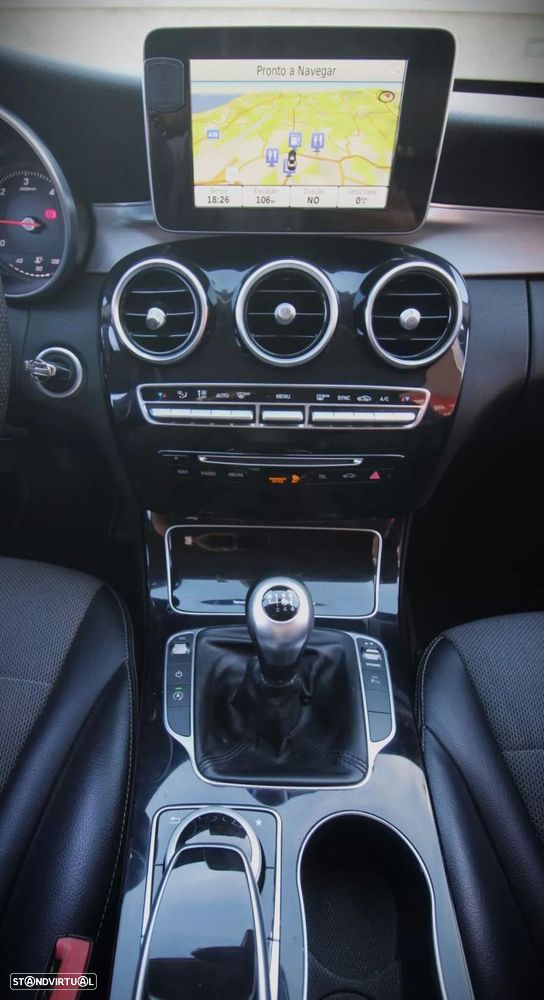 Mercedes-Benz C 200 d Exclusive - 25