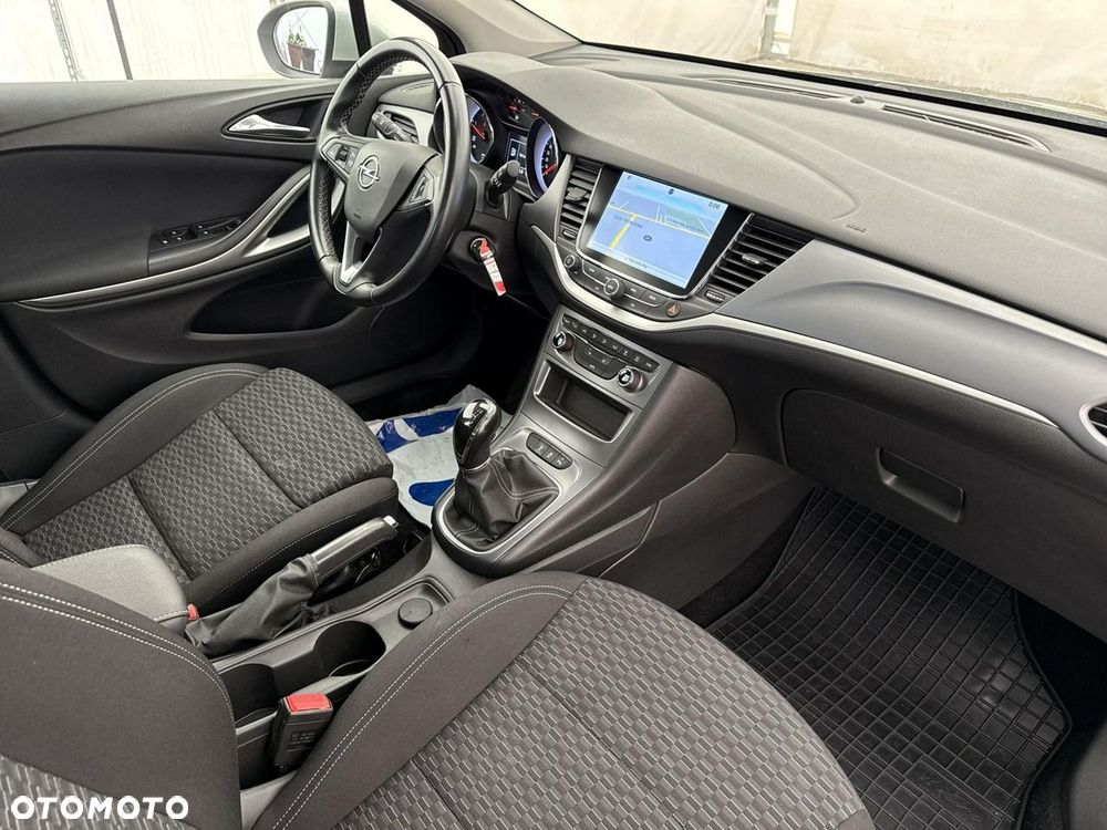 Opel Astra - 27