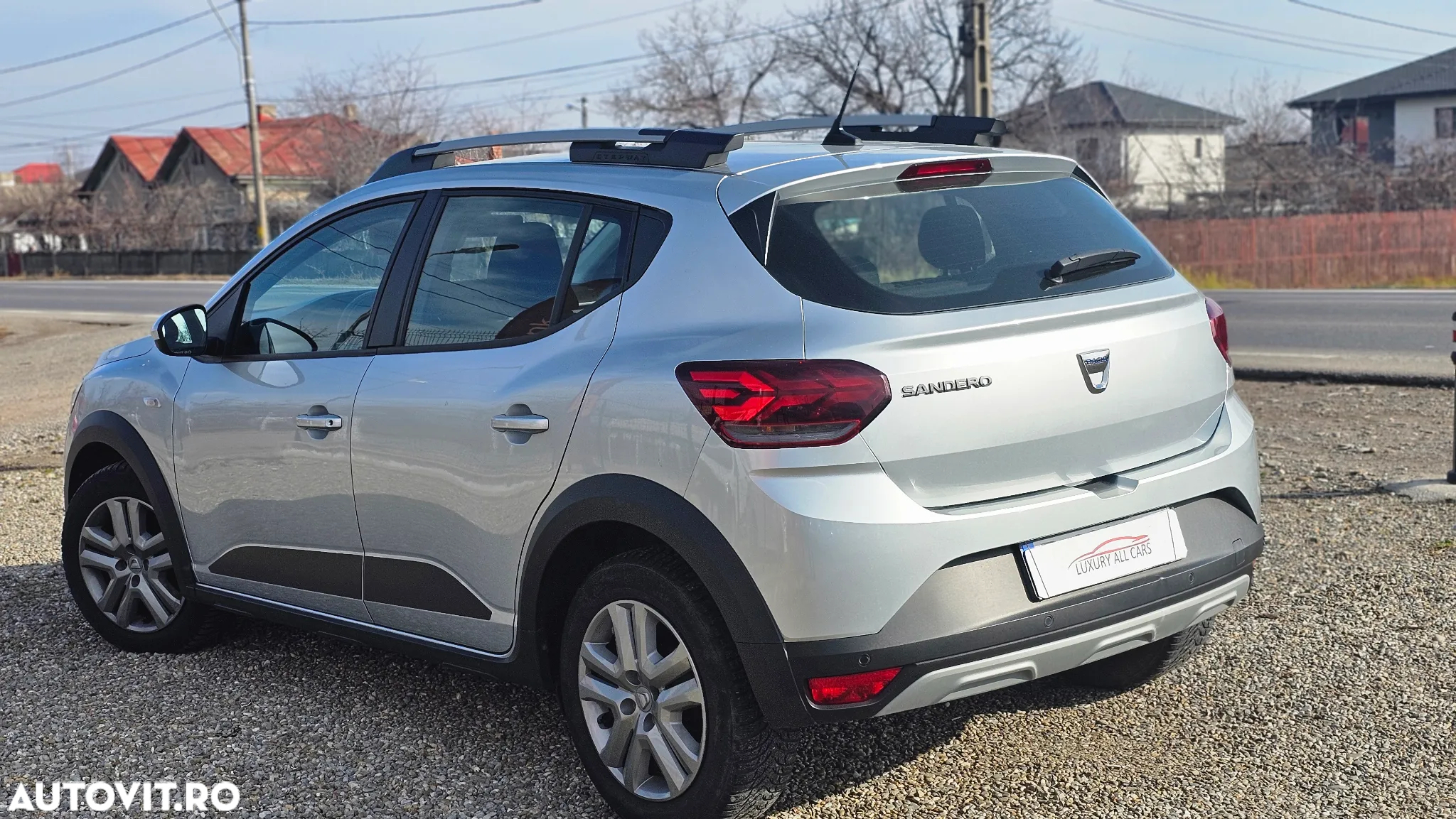Dacia Sandero - 5