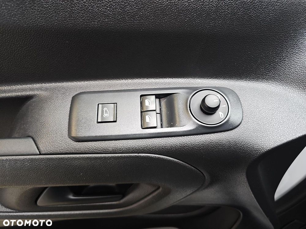 Toyota ProAce 2.3T 1.5D-4D 100KM long FurgonBrygActive - 23