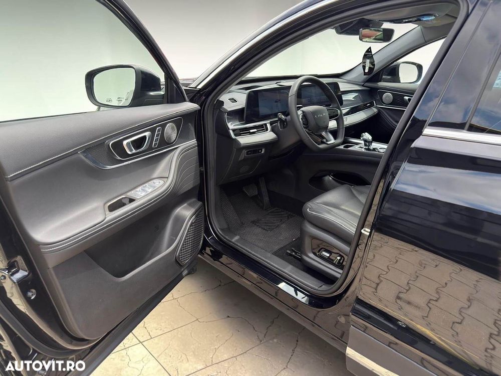 Chery Tiggo 7 1.6 TGDI AWD 7DCT Unique - 9