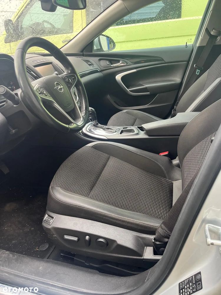 Opel Insignia 2.0 T Cosmo - 4