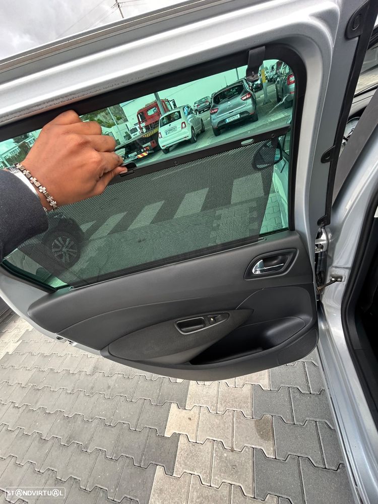 Peugeot 308 SW 1.6 HDi Premium CVM6 - 11