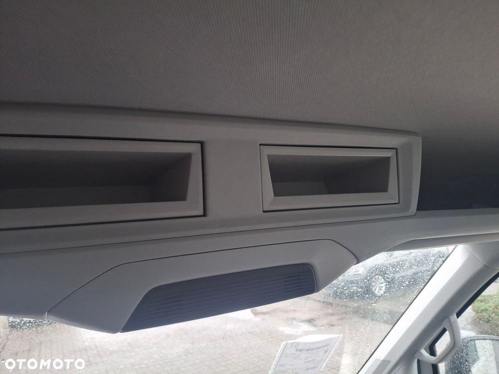 Volkswagen Crafter Skrzynia z plandeką - 31
