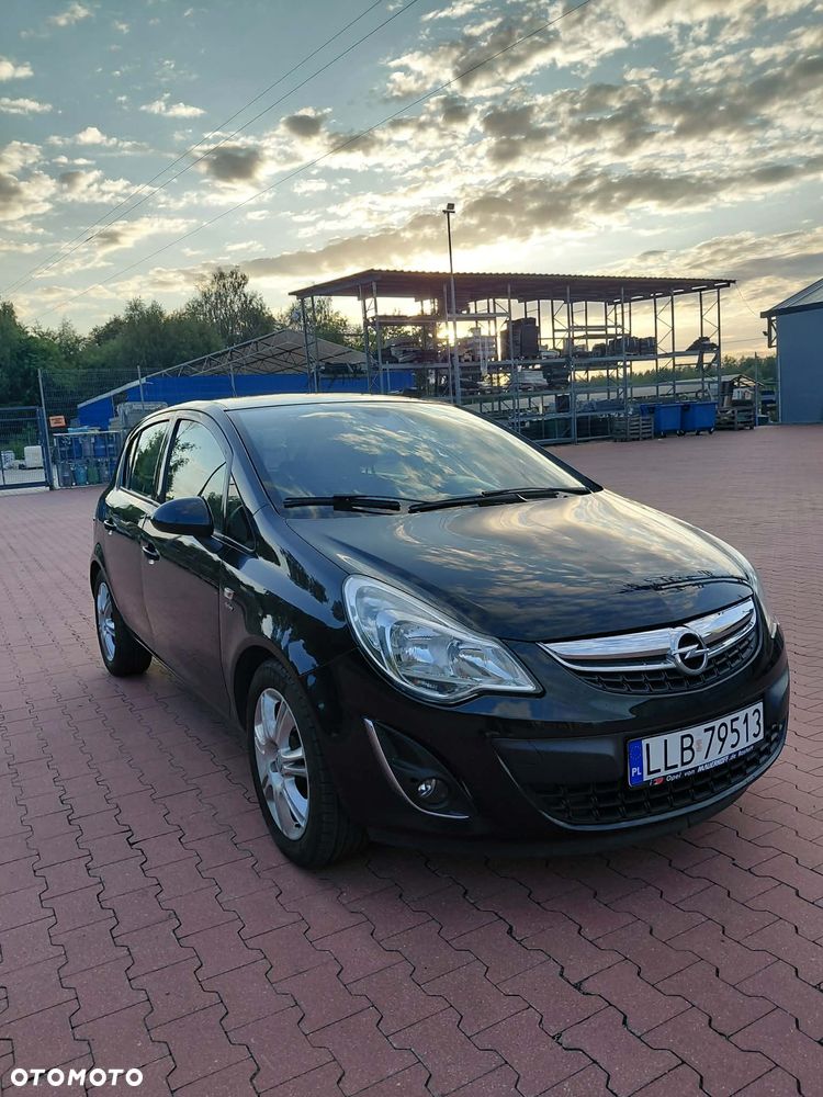 Opel Corsa 1.4 16V Active - 1