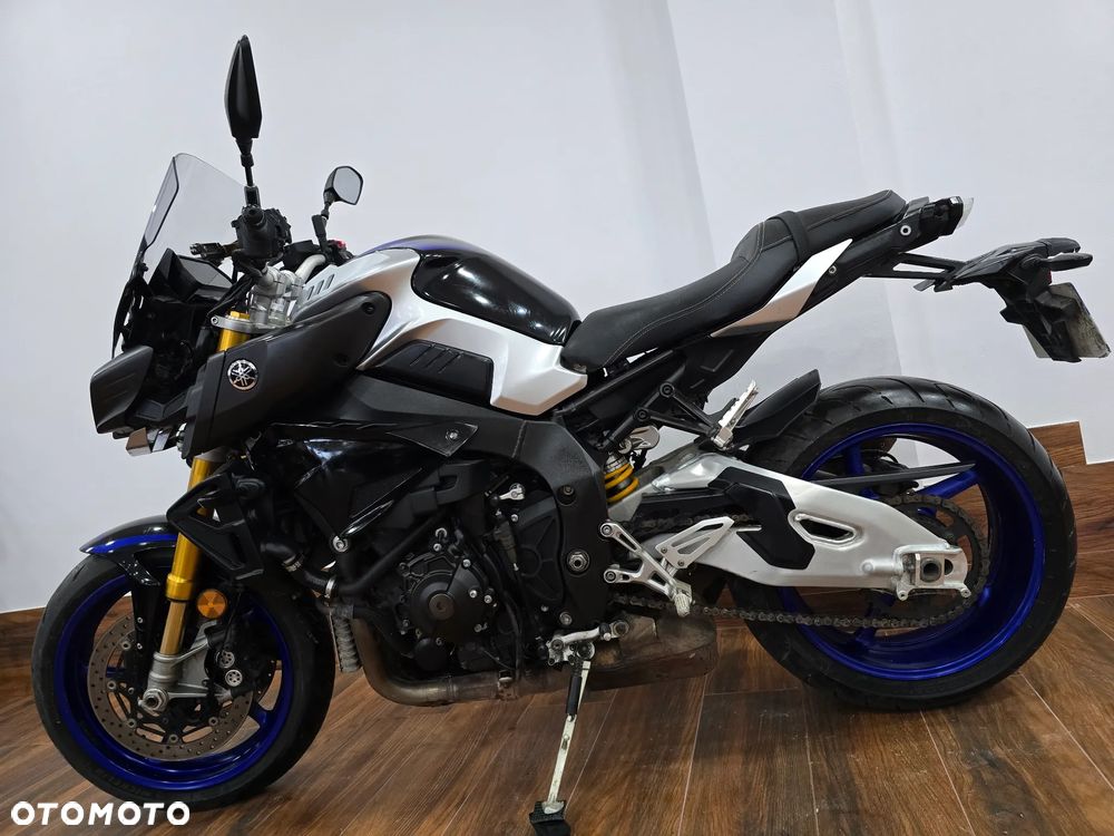 Yamaha MT - 21