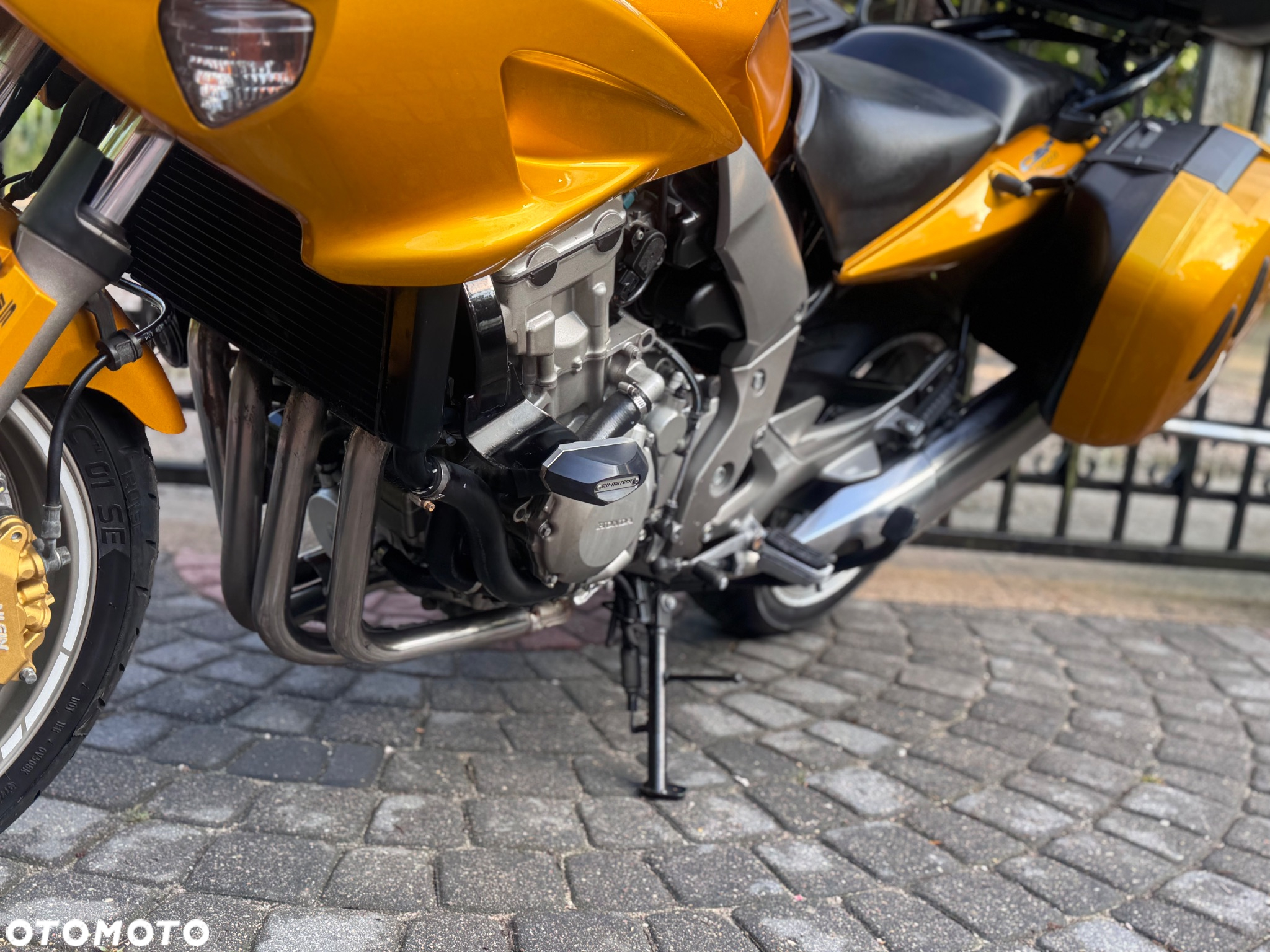 Honda CBF - 18