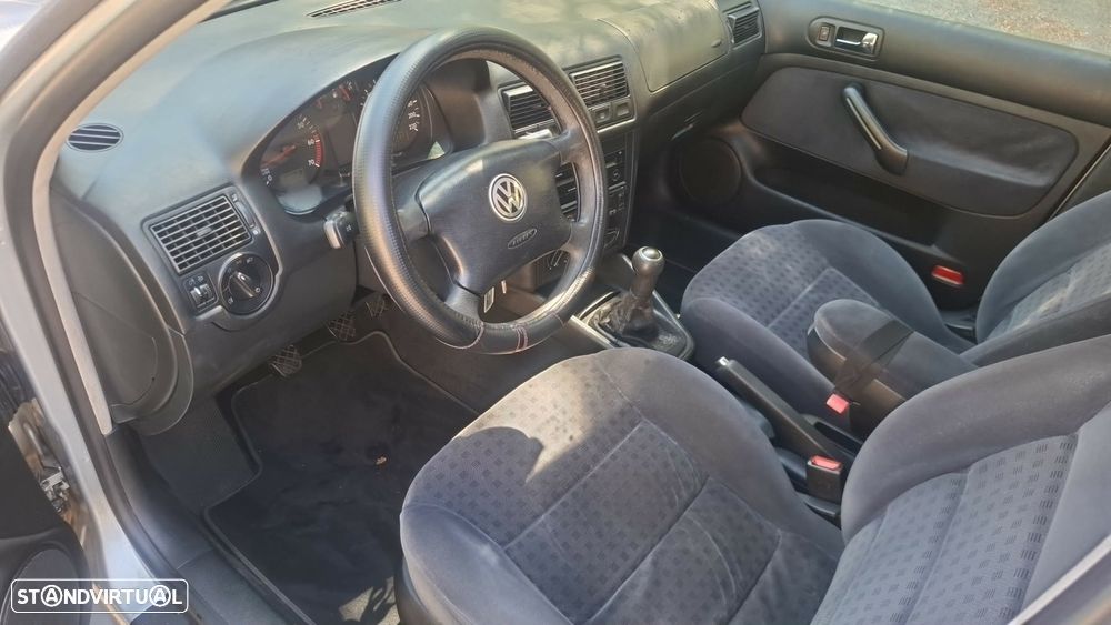 VW Golf 1.4i Confortline JE+AC - 9