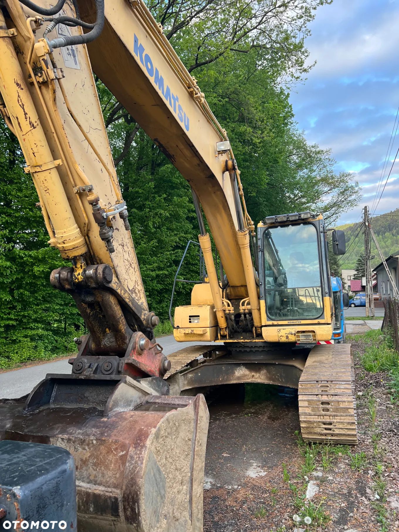 Komatsu PC210 - 1
