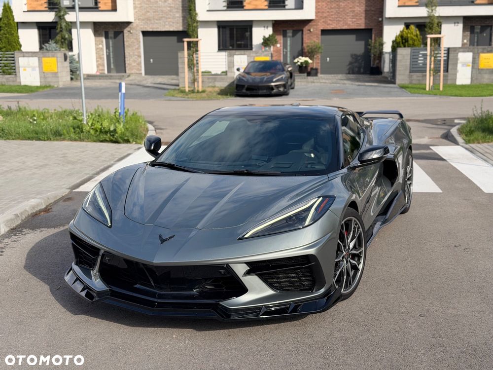 Chevrolet Corvette - 1