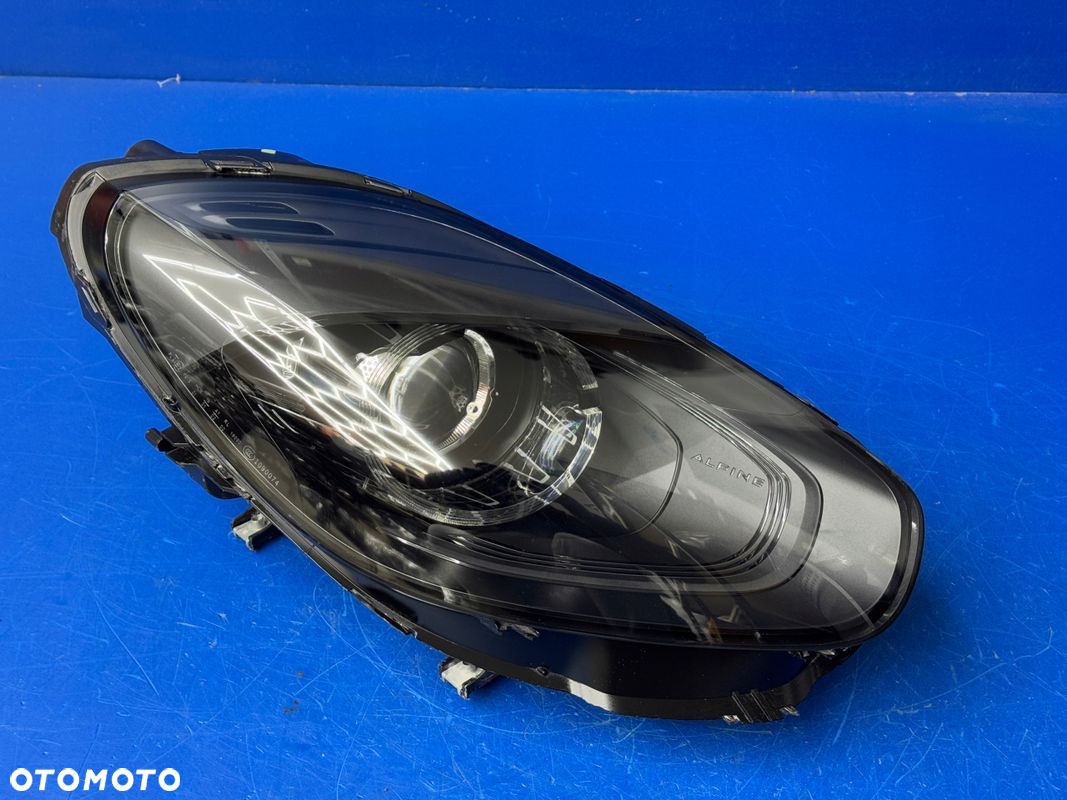 PRAWY FULL LED RENAULT ALPINE A110 EUROPA BDB BLACK CZARNA - 1