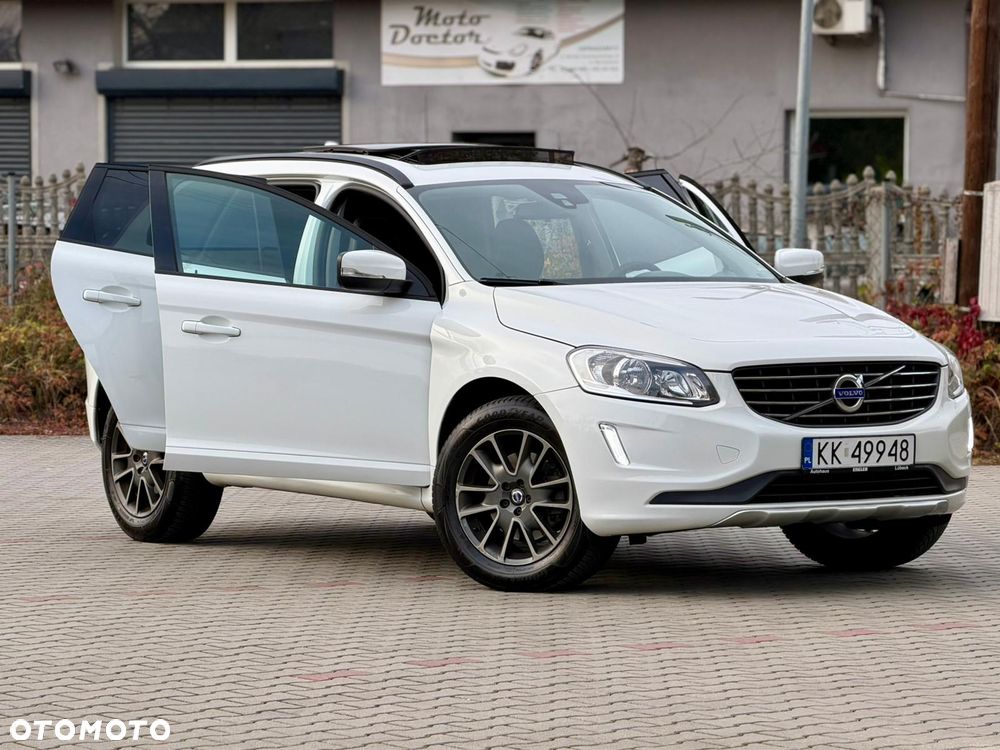 Volvo XC 60 D4 Geartronic Momentum - 3