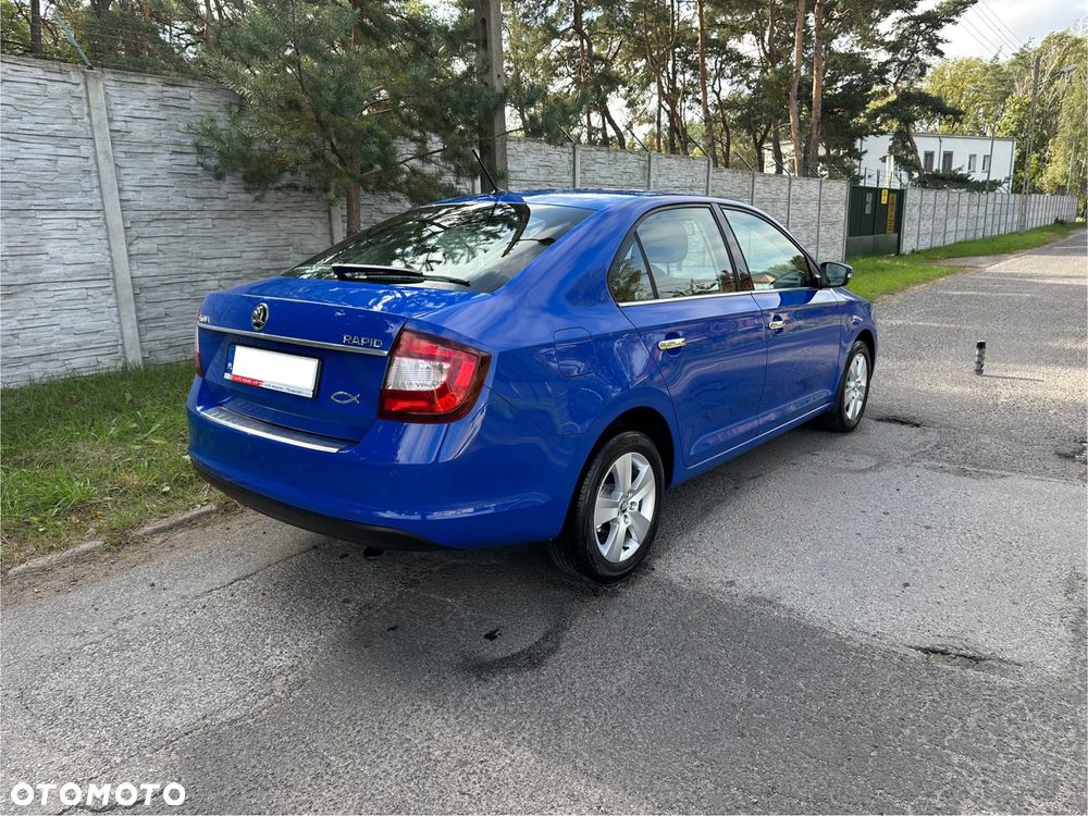 Skoda RAPID 1.0 TSI Style - 11