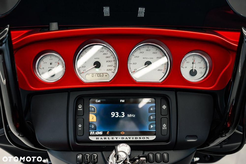Harley-Davidson FLHXS Special - 13
