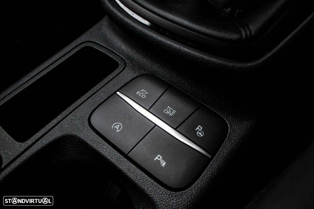 Ford Fiesta 1.1 Ti-VCT Titanium - 22