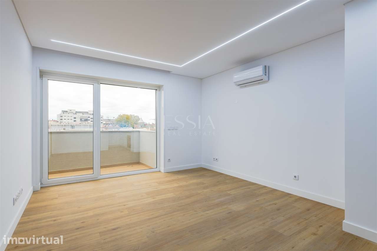 Apartamento T2 com Terraço | Centro da Baixa do Porto - Grande imagem: 4/26