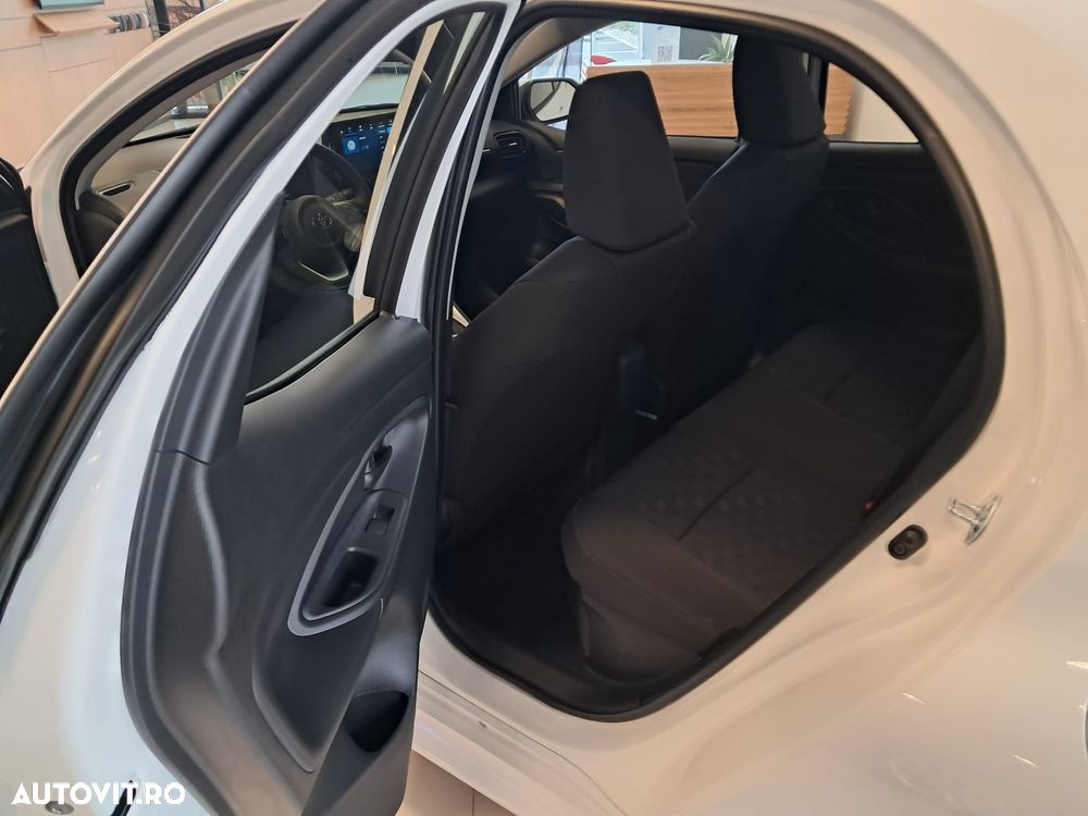 Toyota Yaris 1.5 VVT-i HSD Eco - 8