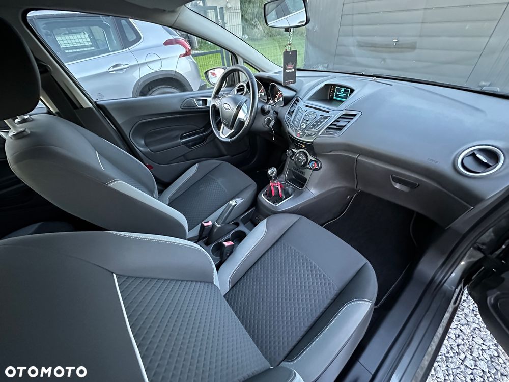 Ford Fiesta 1.5 TDCi SYNC Edition - 9