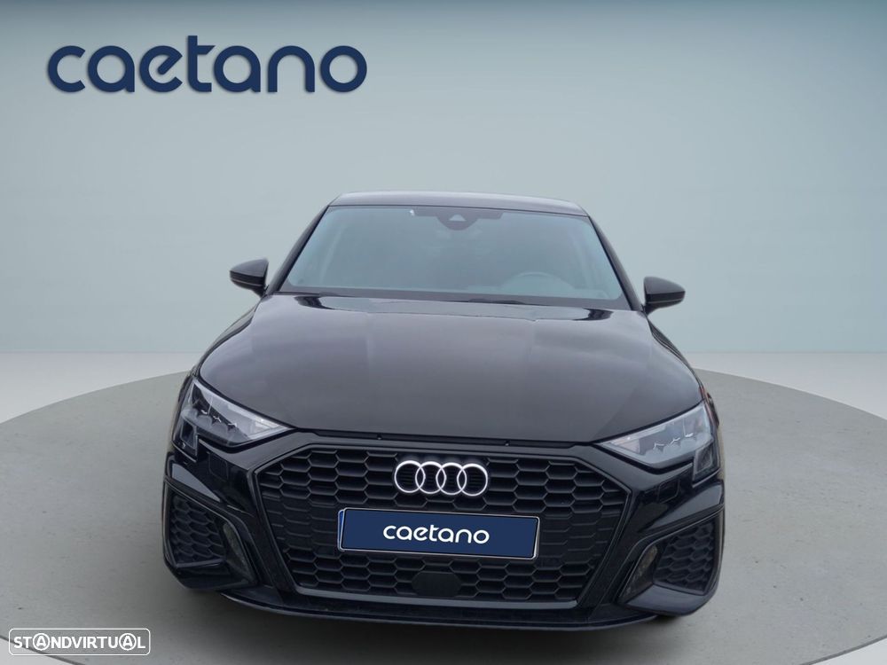 Audi A3 Limousine 30 TFSI Advanced S tronic - 2