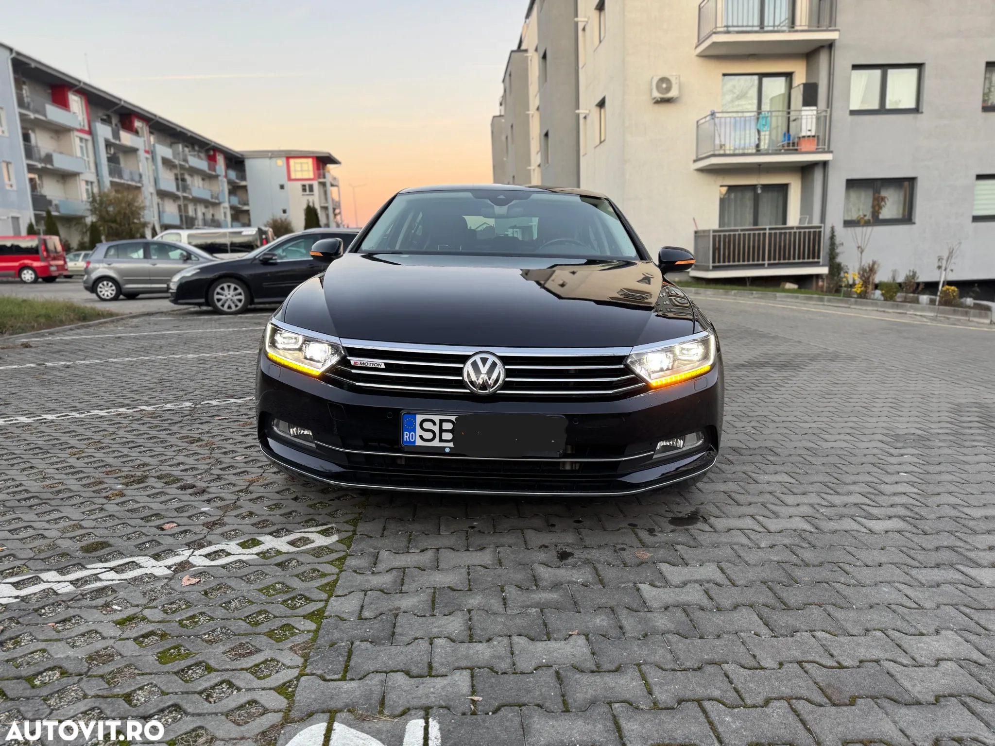 Volkswagen Passat 2.0 TDI DSG 4Motion Highline - 3