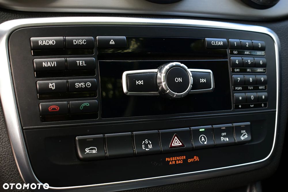 Mercedes-Benz GLA 200 (CDI) d 4Matic 7G-DCT AMG Line - 14