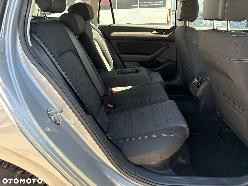 Volkswagen Passat 1.5 TSI EVO Business DSG - 18