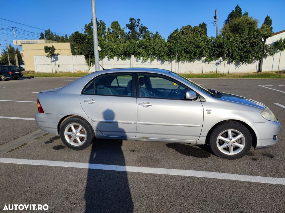 Toyota Corolla 2.0 D H/B Sol - 5