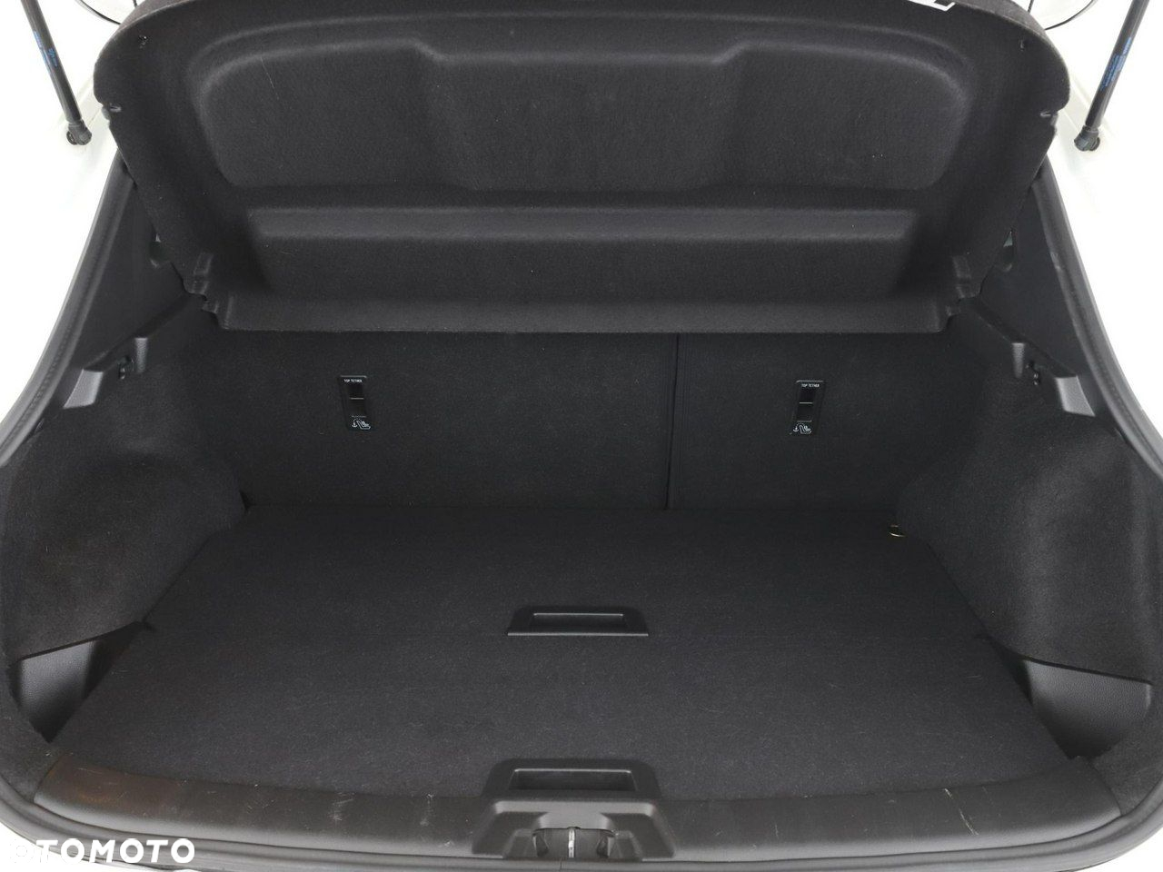 Nissan Qashqai 1.7 dCi N-Connecta - 20