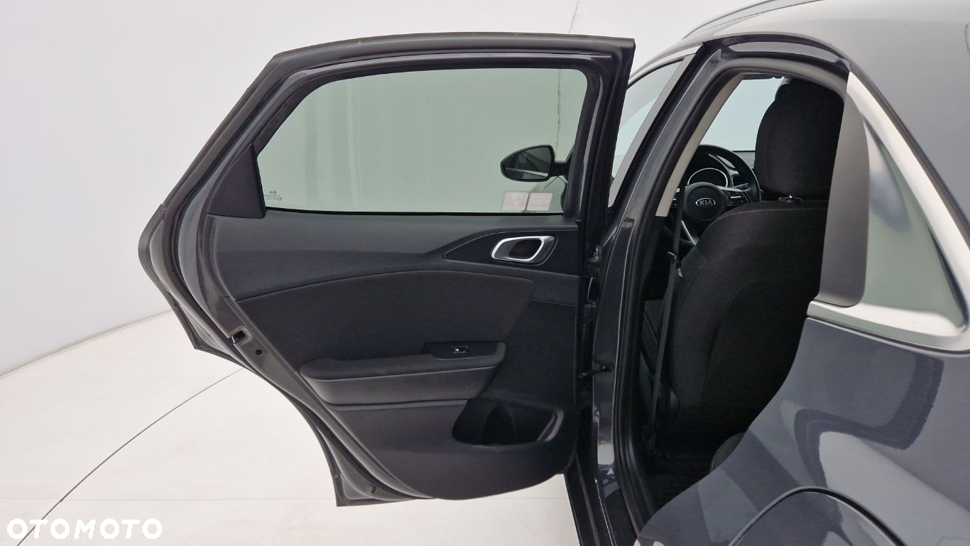 Kia XCeed 1.5 T-GDI M DCT - 23