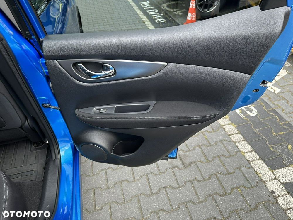 Nissan Qashqai - 27