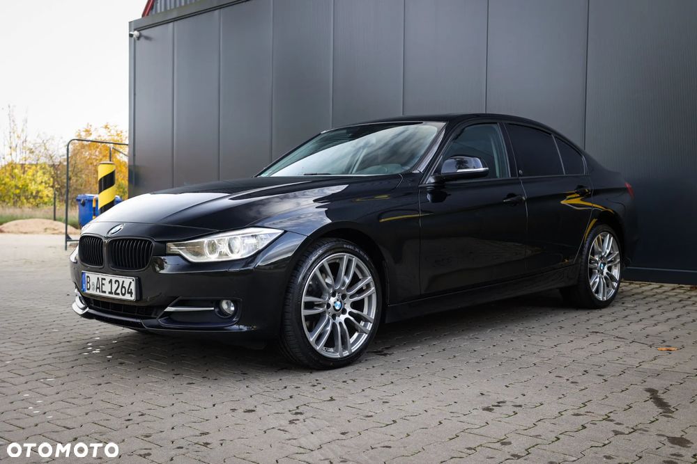 BMW Seria 3 320d Blue Performance Sport Line - 6