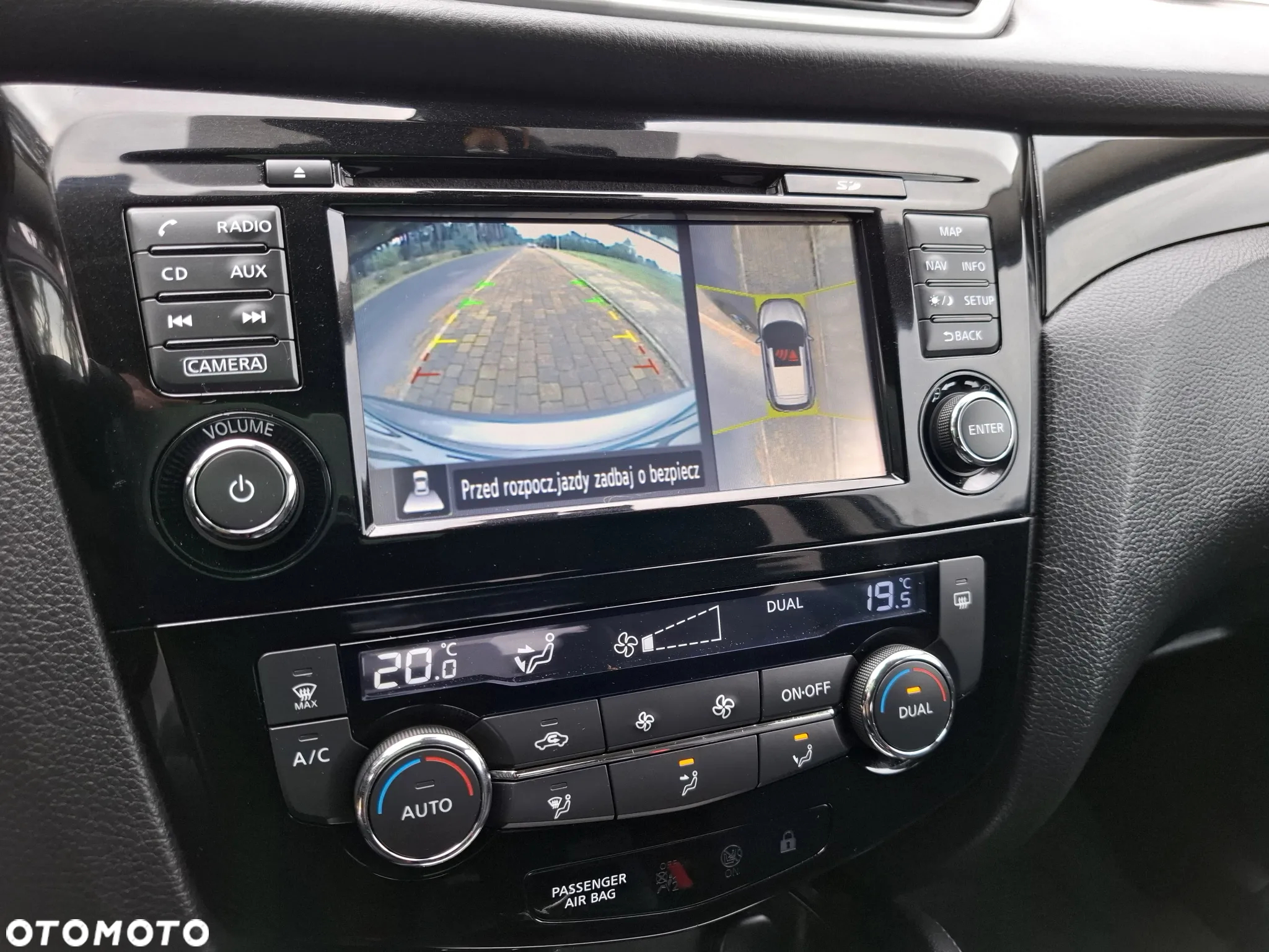 Nissan Qashqai 1.2 DIG-T N-Connecta EU6 - 14