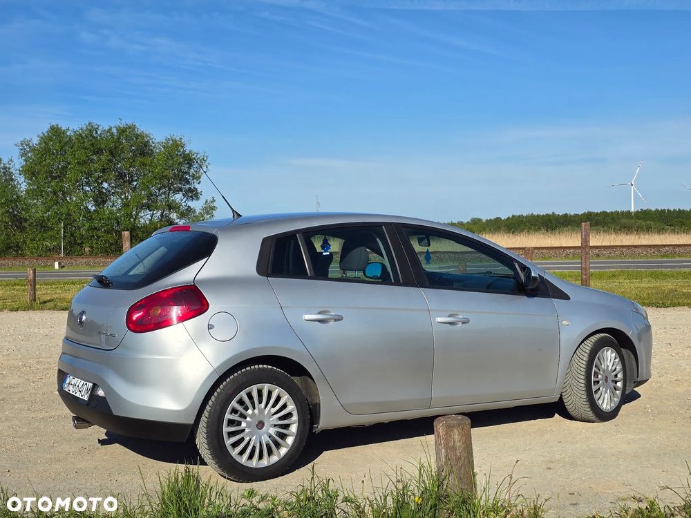 Fiat Bravo 1.4 T-JET 16V Dynamic - 11