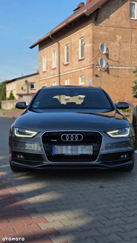 Audi A4 Avant - 10