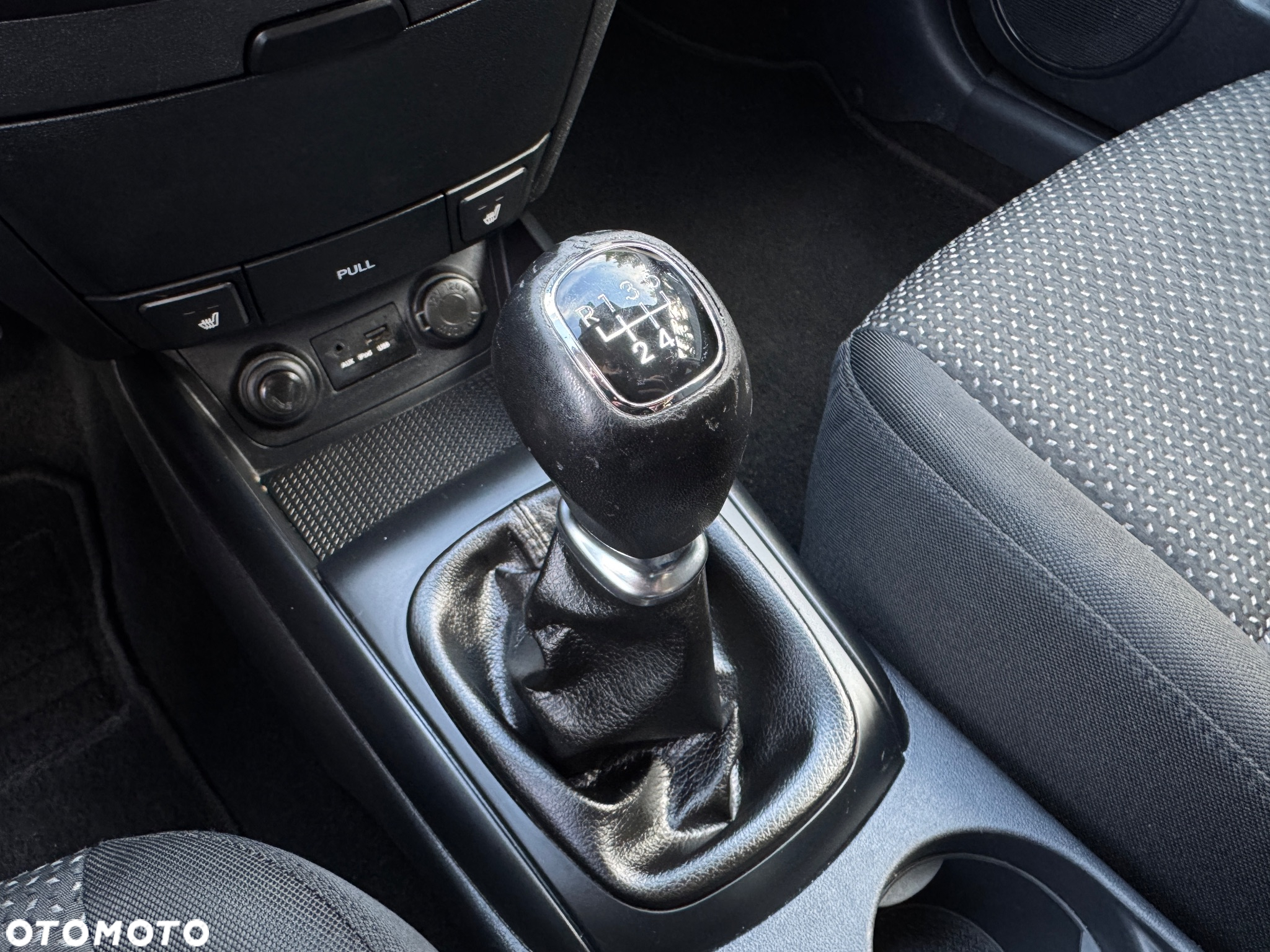 Hyundai i30 1.4 FIFA WM Edition - 25