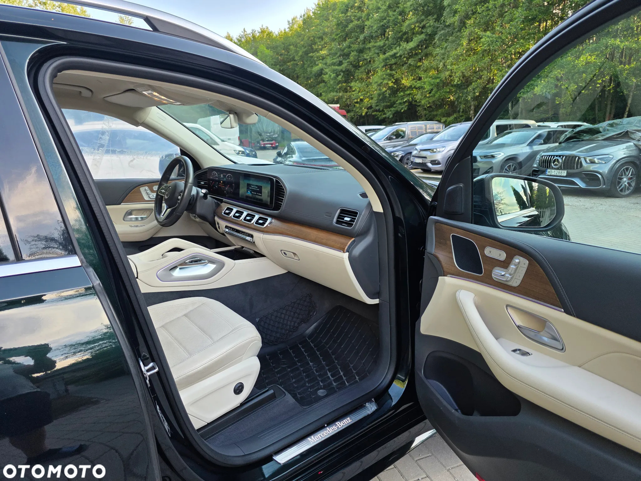Mercedes-Benz GLE 300 d 4-Matic - 14