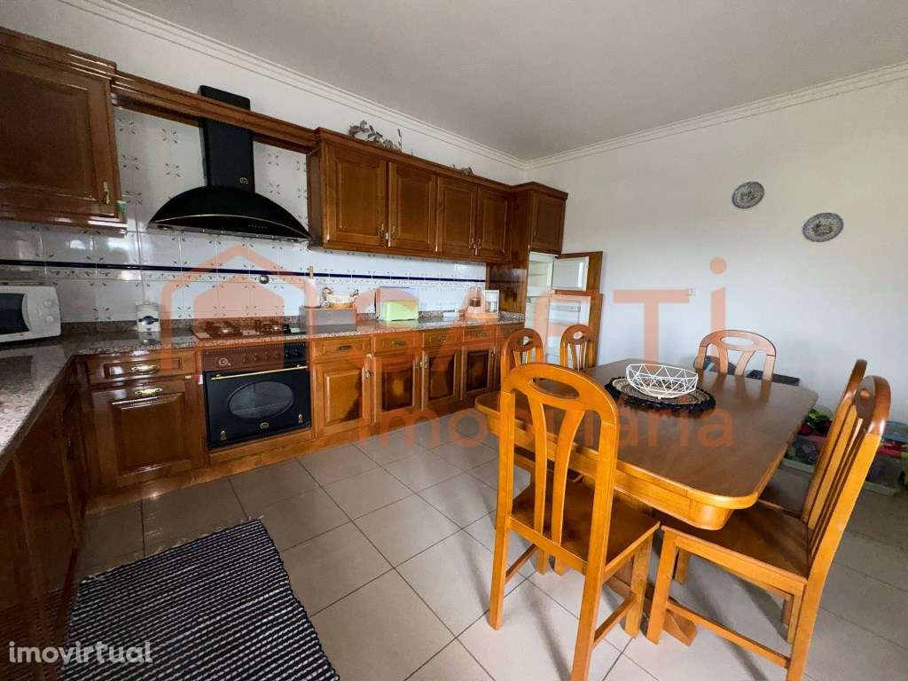 MORADIA t4 - Grande imagem: 2/26