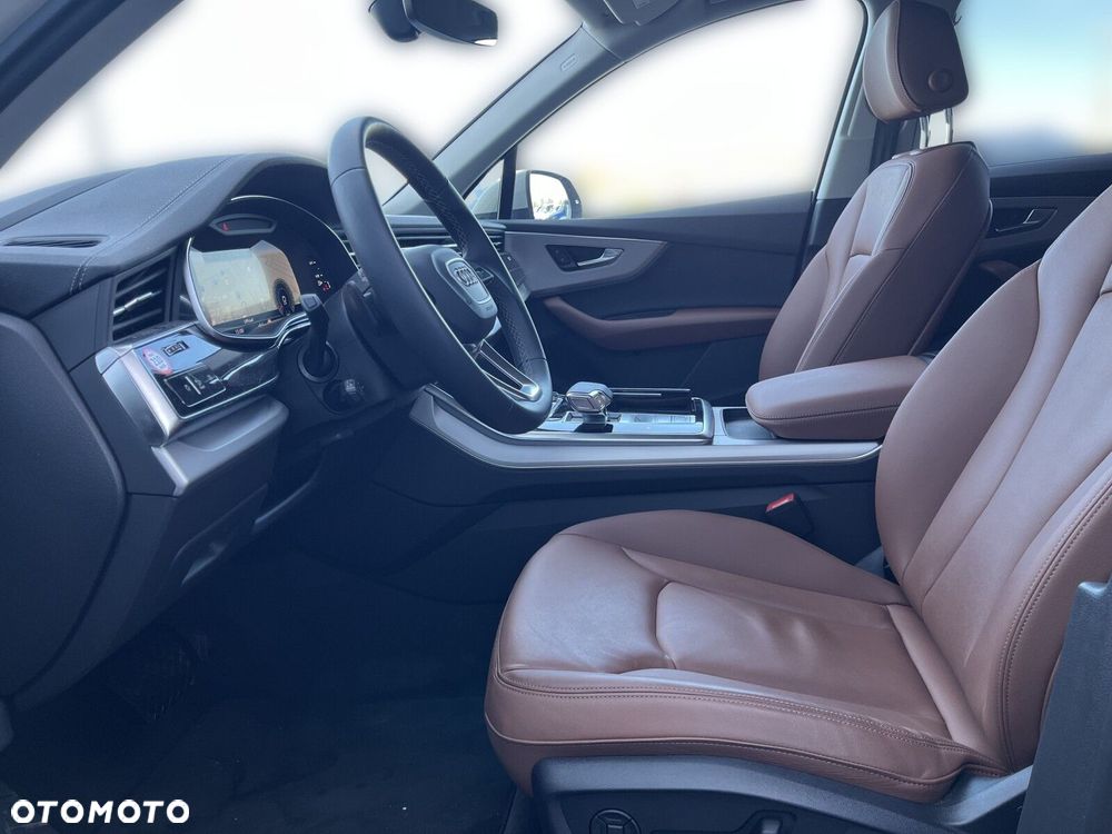 Audi Q7 - 12