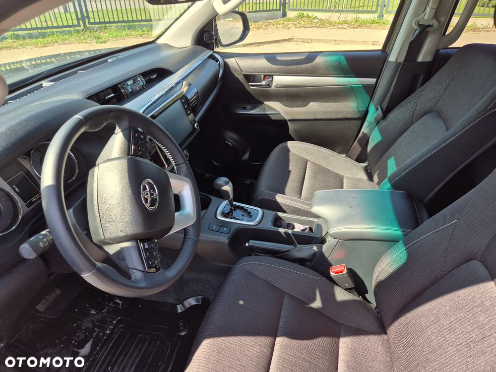 Toyota Hilux 2.4 D-4D Double Cab SR5 4x4 - 6