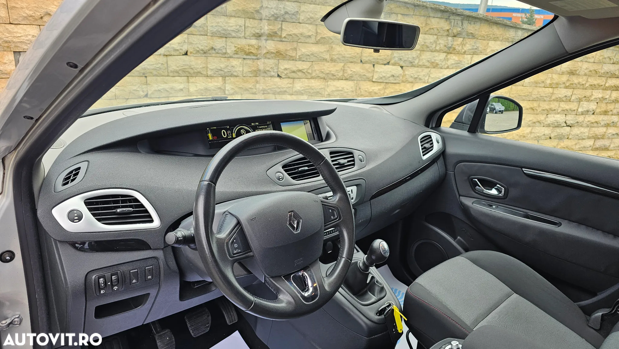 Renault Scenic ENERGY TCe 115 Dynamique - 22