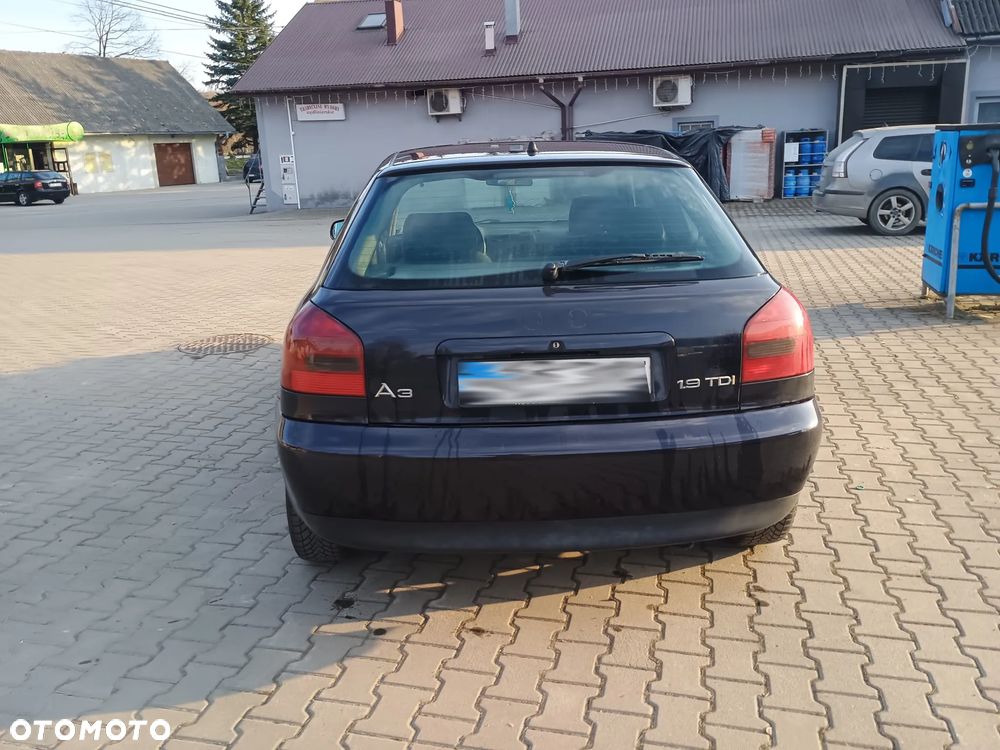 Audi A3 3-drzwiowe 1.9 TDI Ambiente - 3