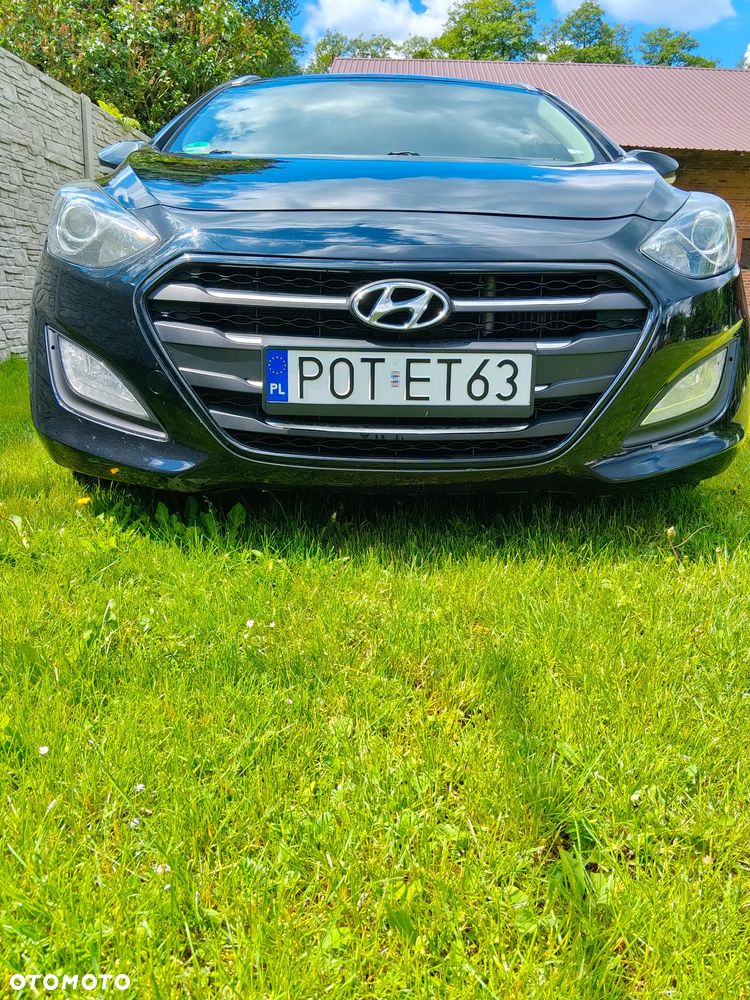 Hyundai i30 1.6 D Classic + DCT - 3