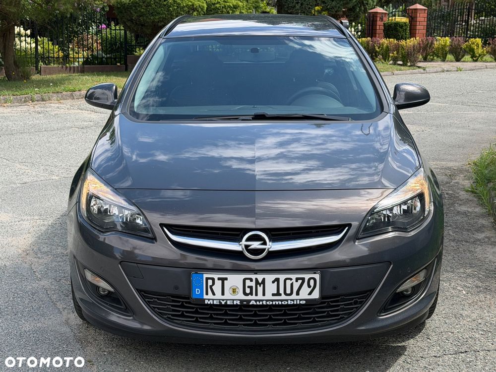 Opel Astra 1.4 Turbo Edition Sport - 1