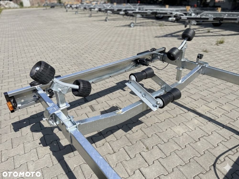 Brenderup 20130B DMC1300kg - 8