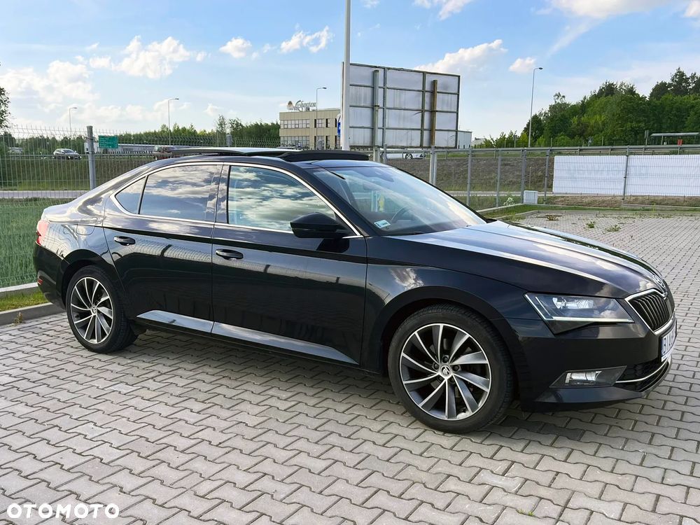 Skoda Superb 2.0 TDI 4x4 Style DSG - 3