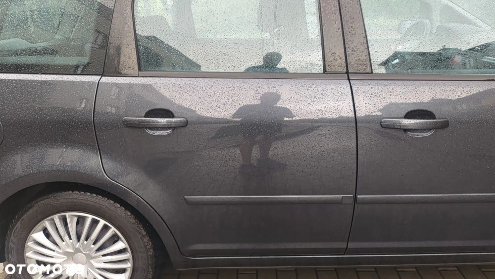Ford C-MAX 1.8 Titanium - 17