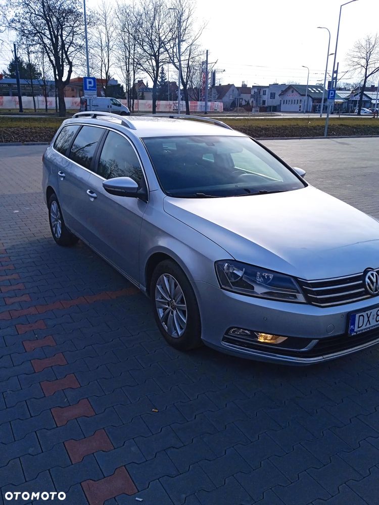 Volkswagen Passat 2.0 TDI BlueMotion Technology Comfortline - 3