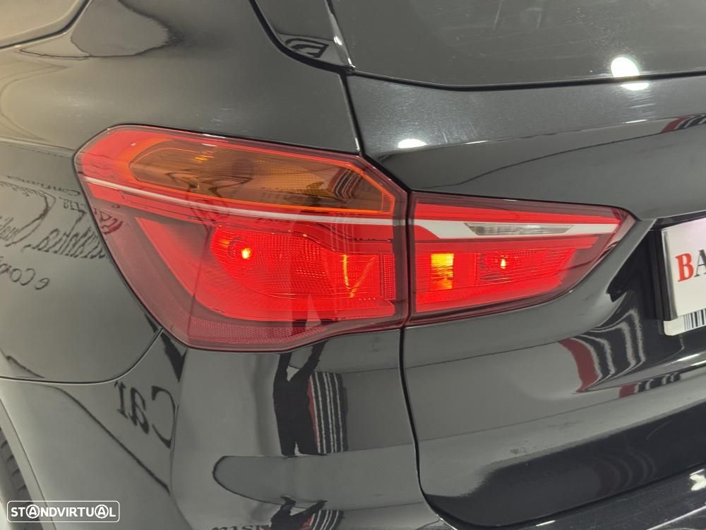 BMW X1 16 d sDrive Advantage - 21