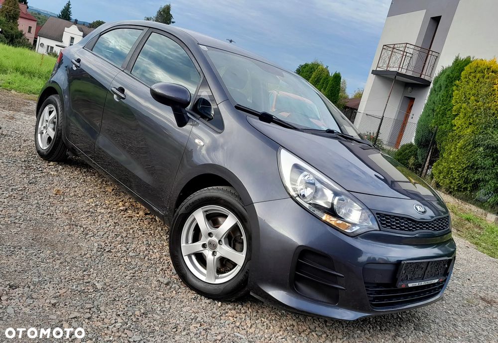 Kia Rio - 1
