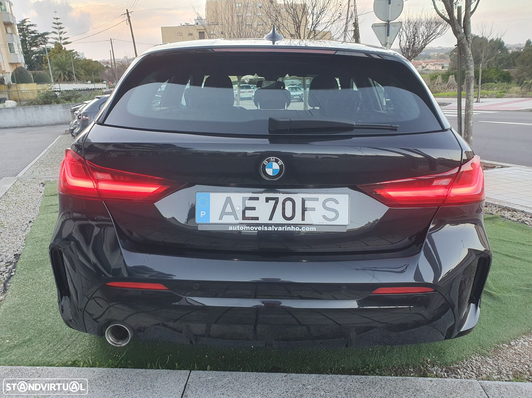 BMW 116 d Pack M - 25